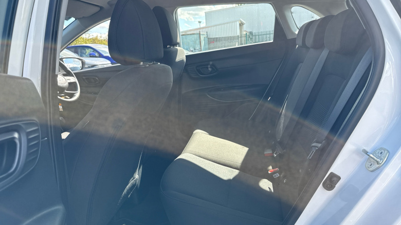 Hyundai i20 1.0T GDi Advance 5dr Petrol Hatchback